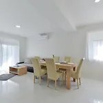 Mirakul Appartement *