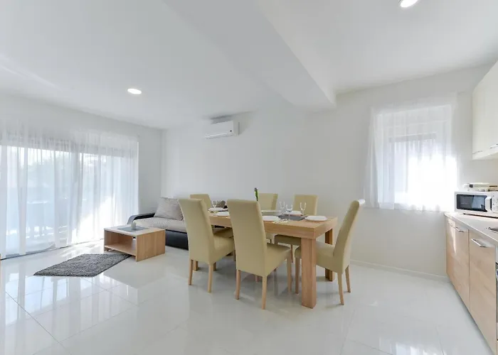 Mirakul Appartement *