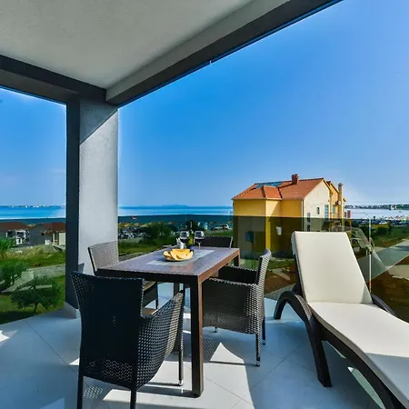 Apartamento Mirakul Vir