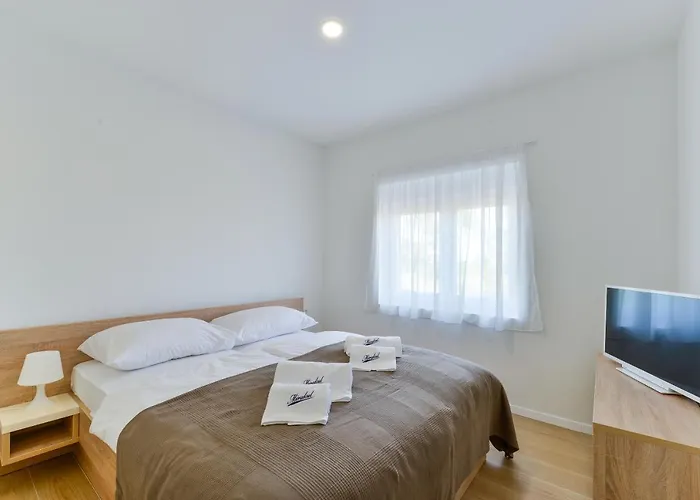 Apartamento Mirakul Vir